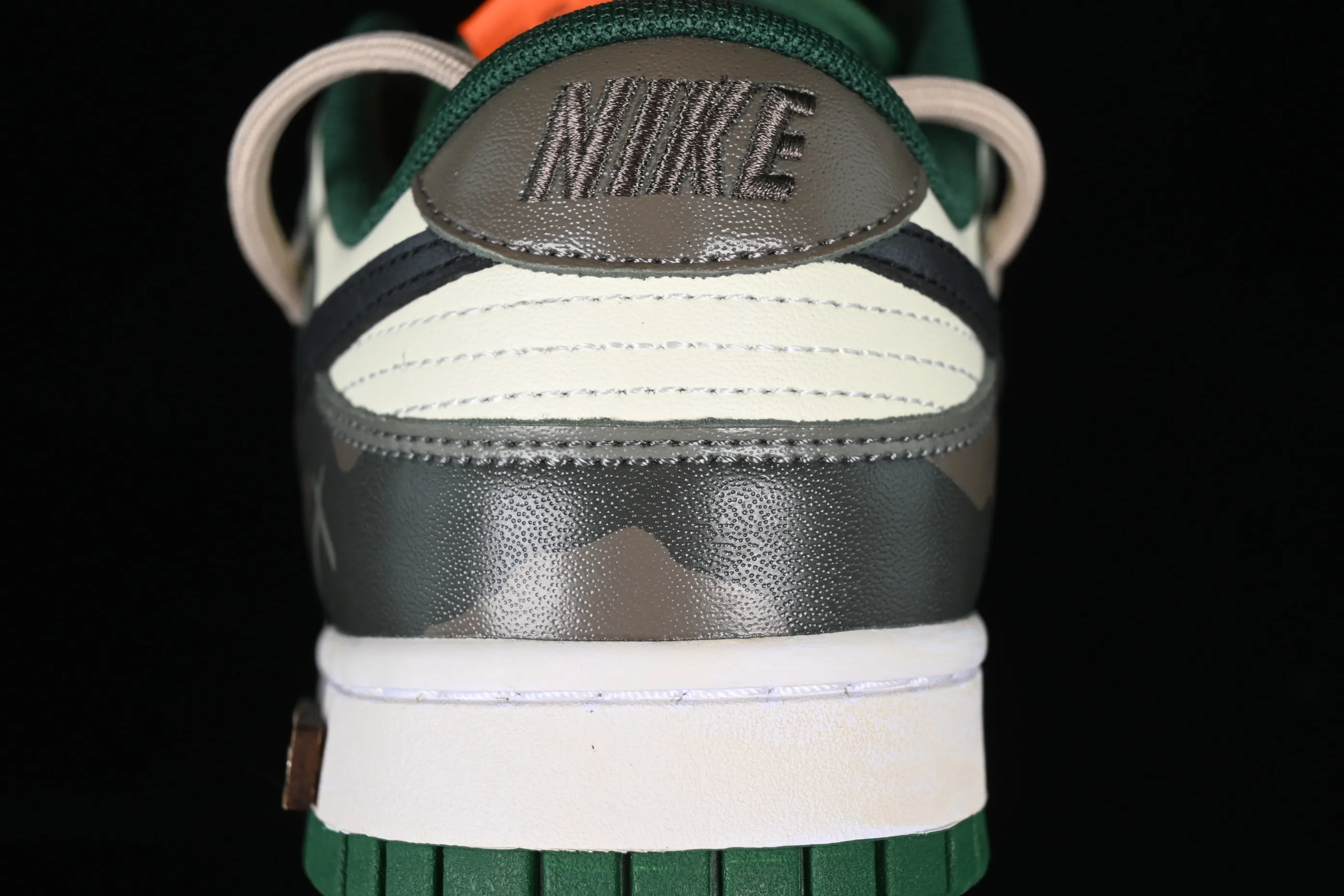 All Categories Nk SB Dunk Series Nk SB Dunk Low Low-top sneakers Nk Dunk Low Panda Prank-Wildness Ore SB strap low-top casual sneakers DD1391-300